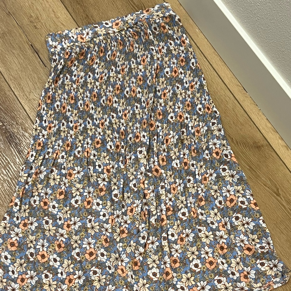 Floral maxi skirt
